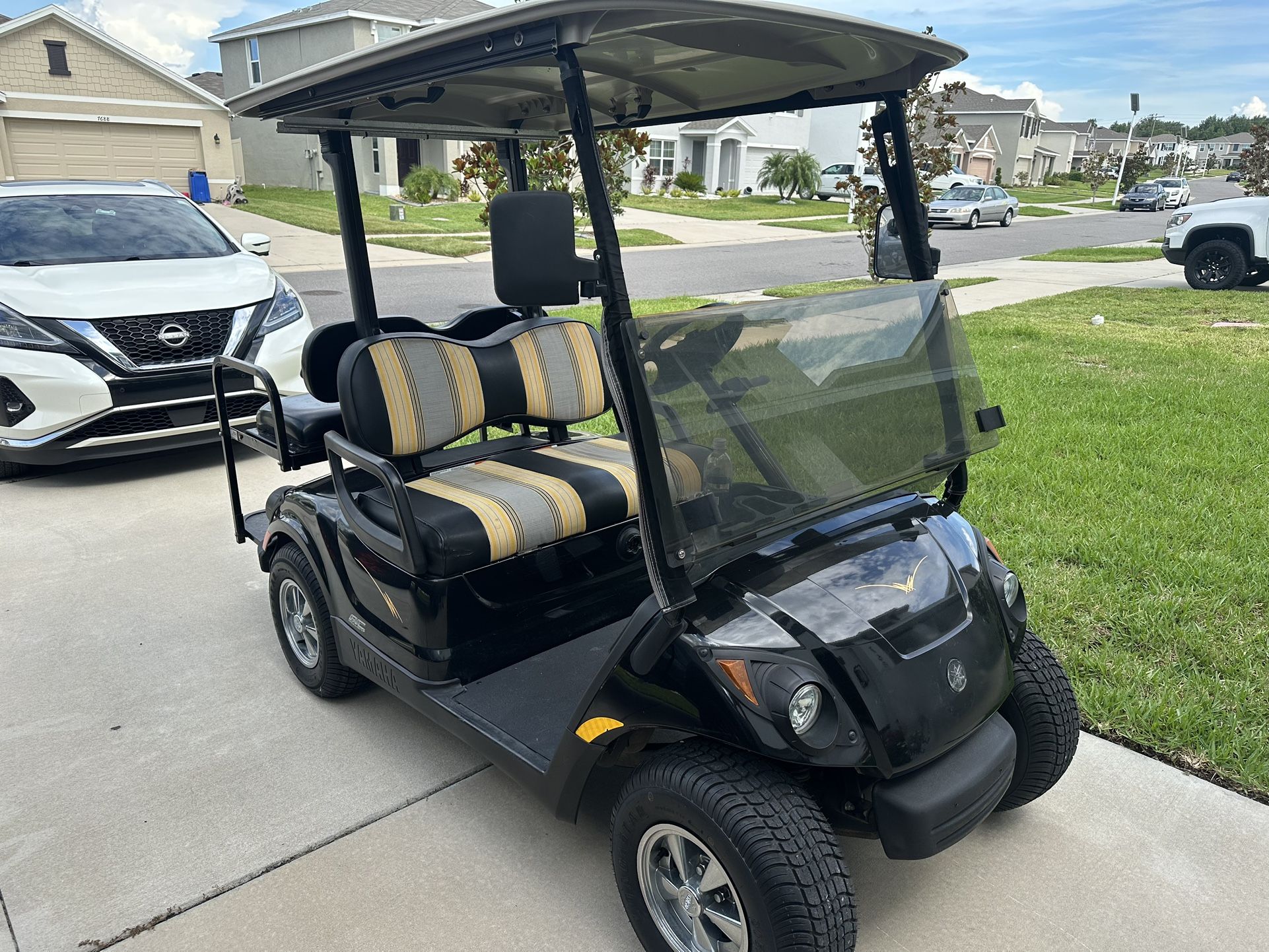 Yamaha Golf Cart