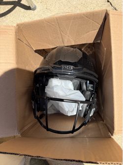 Vicis helmet elite youth s/m brand new