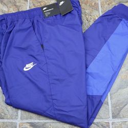 Mens Nike Joggers Size Medium $85