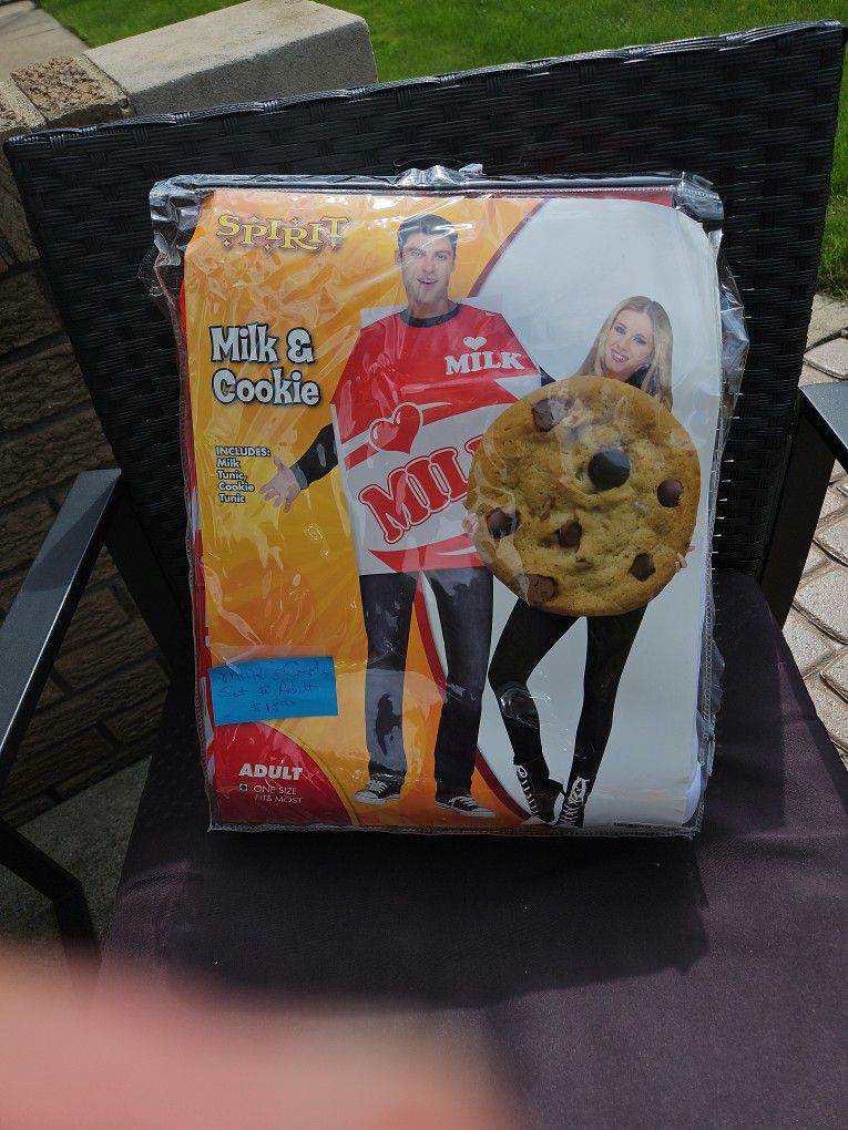 Milk and Cookie costumes 