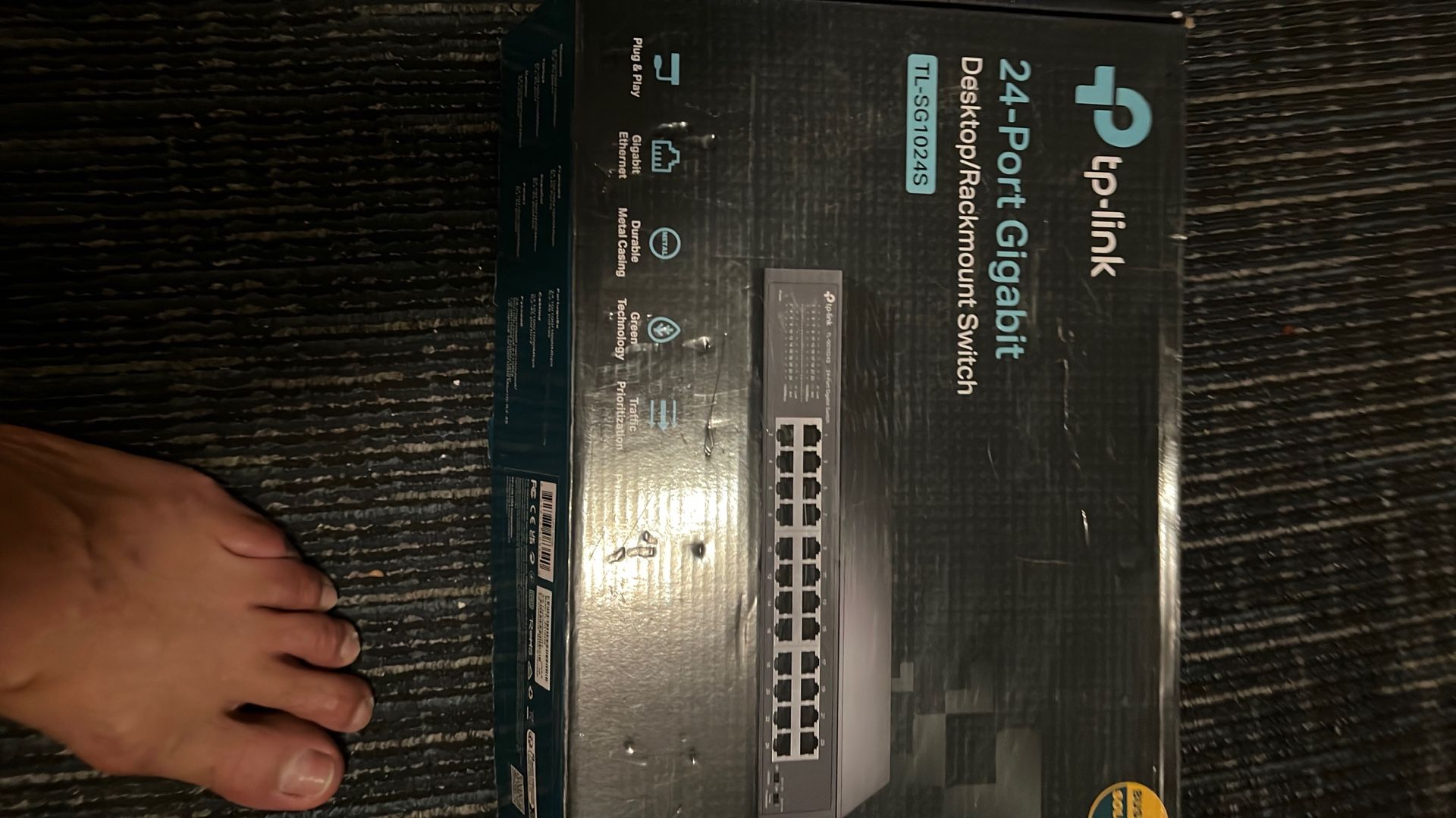 24 Port Network Switch
