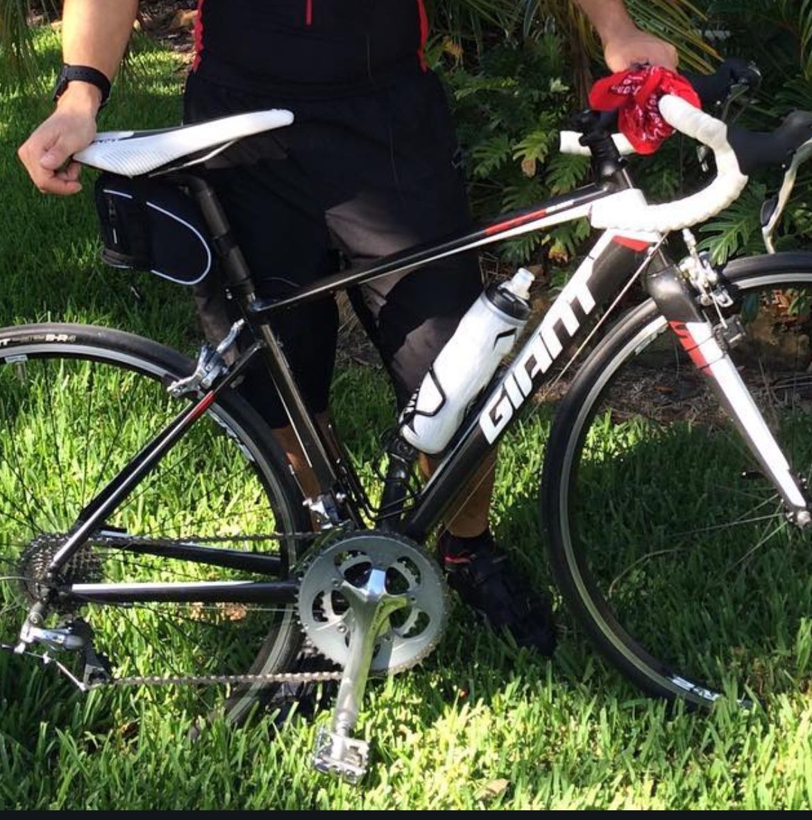 Giant Defy 2 Road Bike