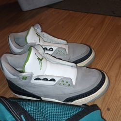 Jordan Retro 4s