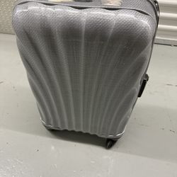Samsonite Light Carry On