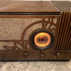 WORKING +Lights Up 1930’s STEWART WARNER Tube Radio