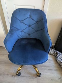 Comfy swivel chair