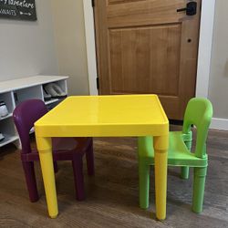 Kid Table And Chairs 