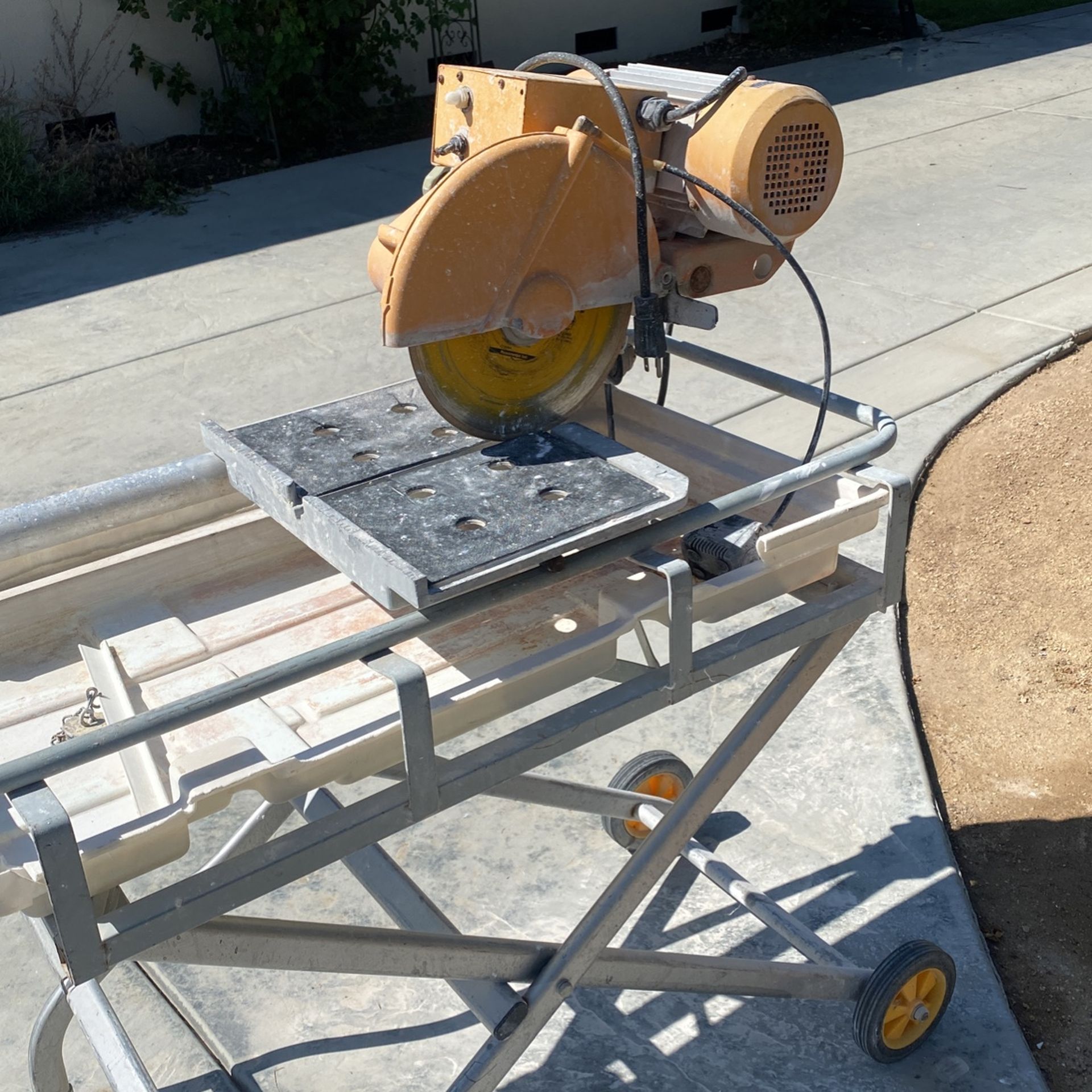Tile Saw for Sale in Calimesa, CA OfferUp
