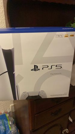 PS5 BRAND NEW IN BOX 600obo
