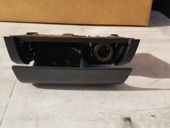 Original 2004 Saab 9-3 Aashtray