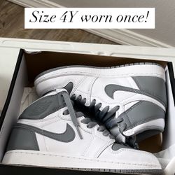 Jordan 1 Mid
