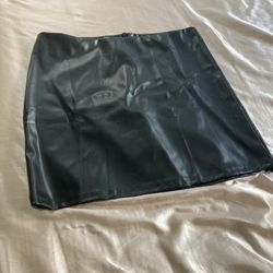Black Leather Miniskirt 
