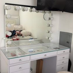 Bluetooth speaker vanity with lights 