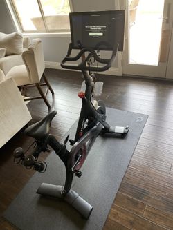 Peloton Bike