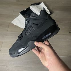 NEW Black Cat 4s (Sz 10)