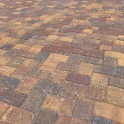 PAVESTONE PLAZA PAVERS LIQUIDATION BLOWOUT SALE. 