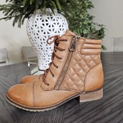 New Women Boot " ALDO " Size 8.5