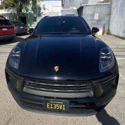 2022 Porsche Macan