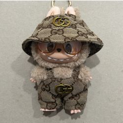 LABUBU Outfit With Hat & Glasses 