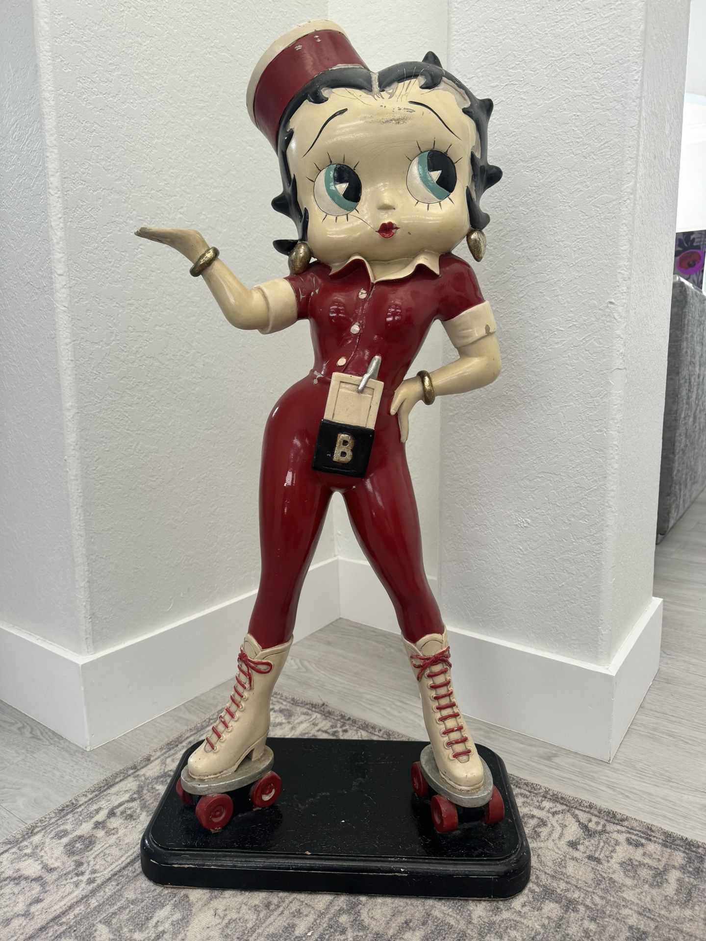 Betty Boop Waitress Skating 3ft Statue.