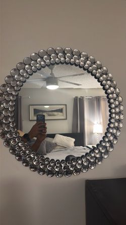 Wall Mirror Hanging