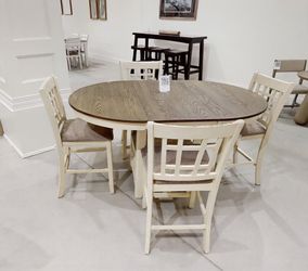 Counter Height Dining set table with 4 chairs
