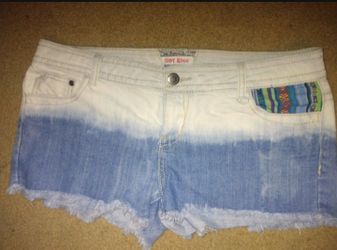 HOT KISS shorts size 13!