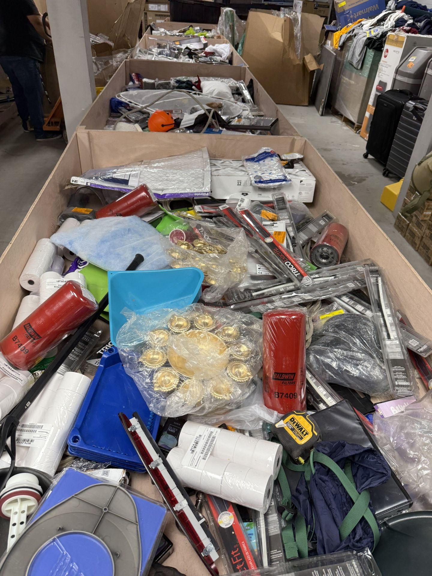 Desert deals liquidation has a hot deal monday 04/07 all bins $2 from 10-4 locations 1322 S 4th ave yuma az 85364