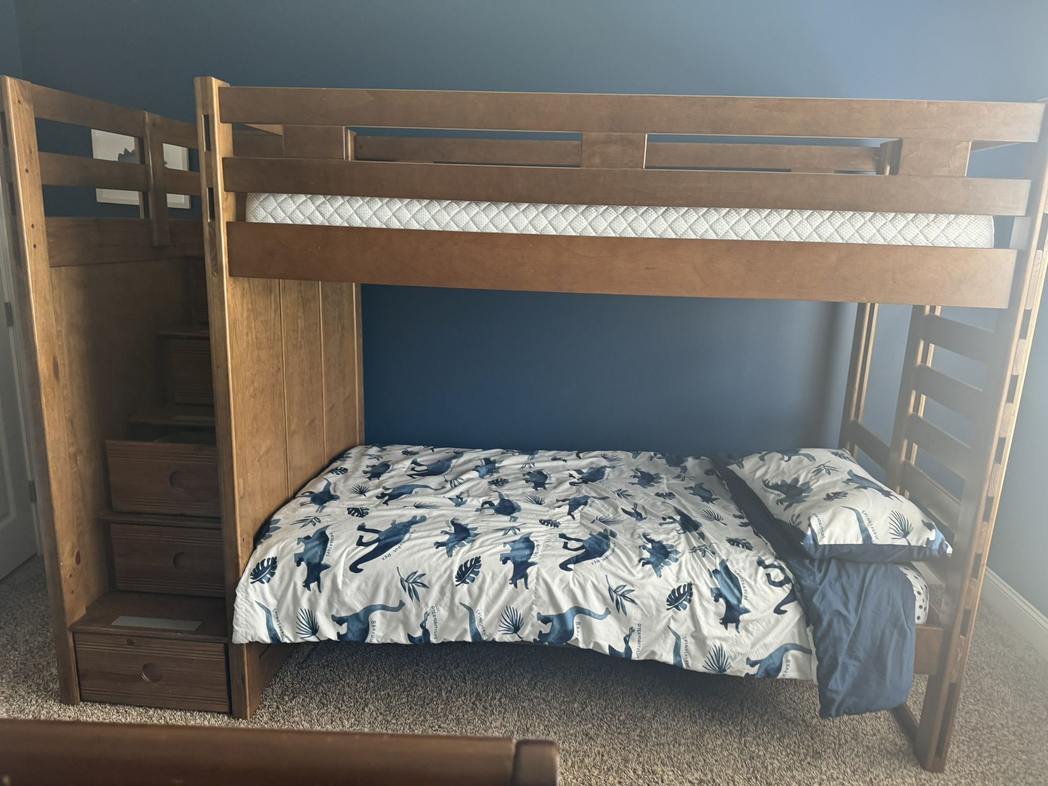 Solid Wood Bunk Bed