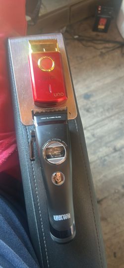 Unkwn clipper and sc uno foil shaver