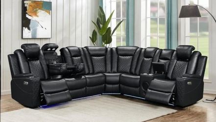 RECLINER BLACK SECTIONAL