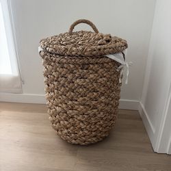 Emlyn Woven Hamper with Lid Crate and Barrel 30 inches