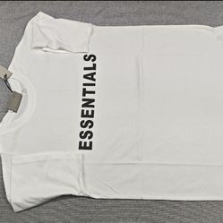 Essentials WhiteT-Shirt Size Medium