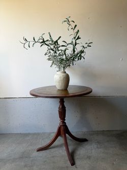 Vintage Round Leather Top Pedestal Accent Table