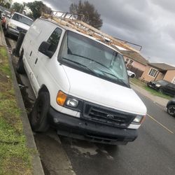 2006 Ford E-150