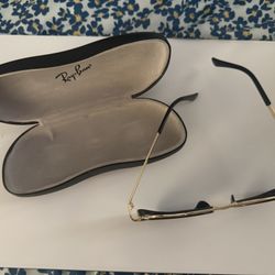 Men’s Ray Bans With Case