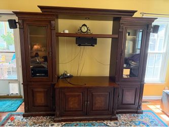 Havertys Traditional Cherry Wall Entertainment Center / Library Wall –