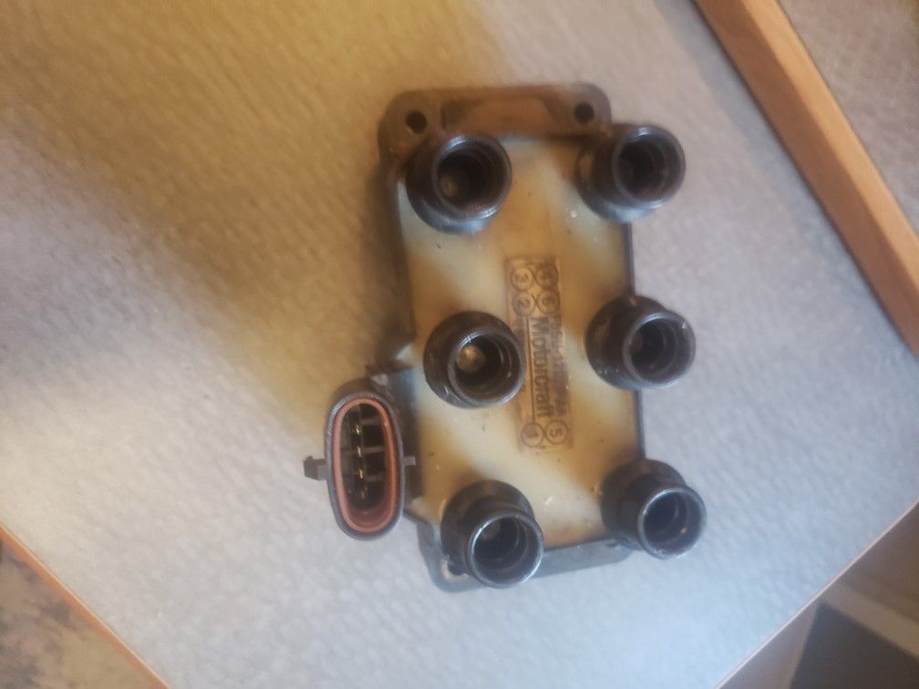 COIL PACK FOR A 99 F150 V6