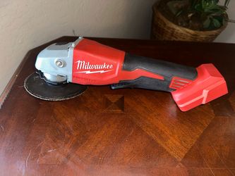 MILWAUKEE GRINDER  M18