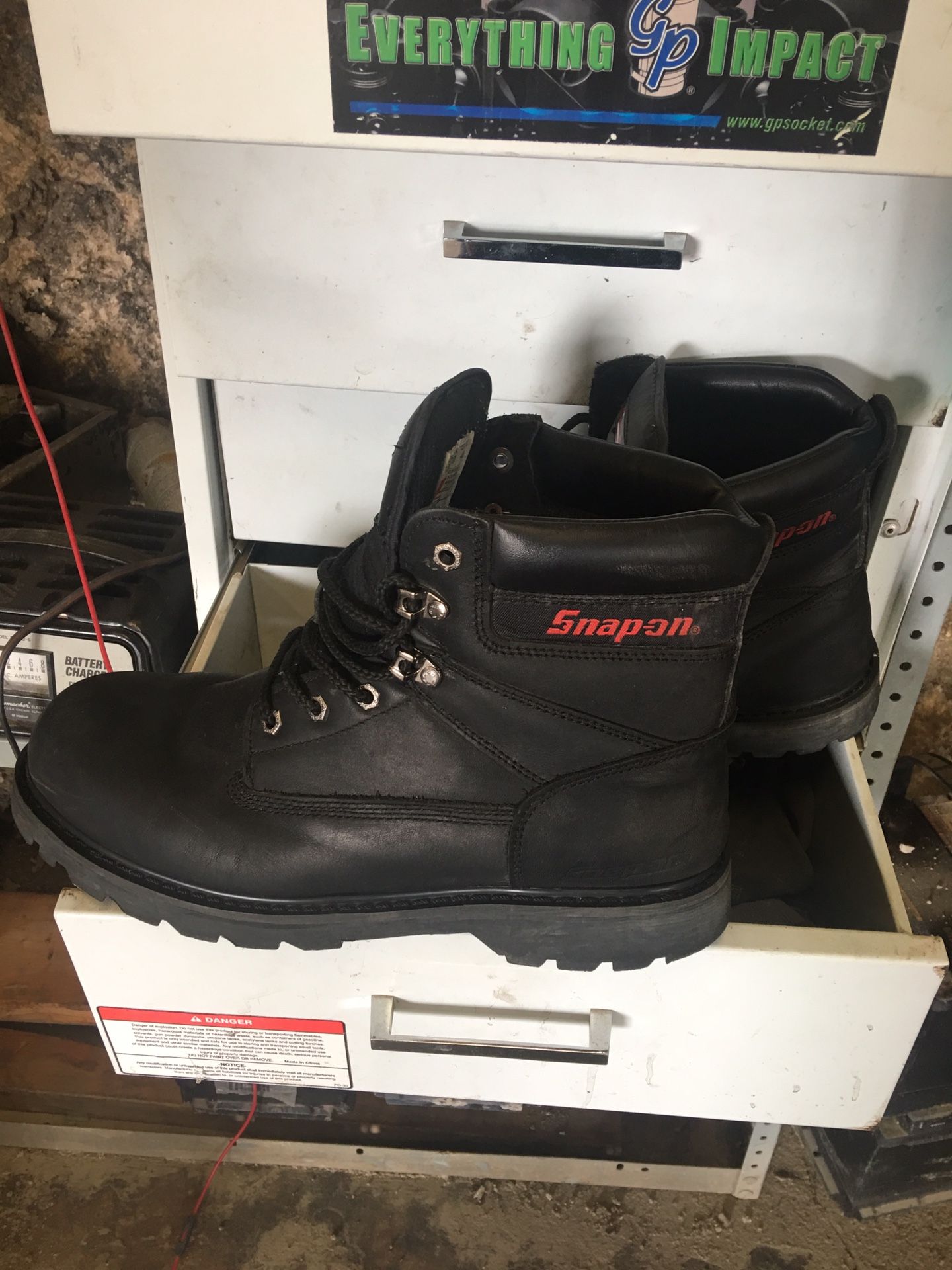 Snap on boots no steel toe size 13
