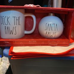 Deck The Paws Coffee Cup & Santa Paw Ornament