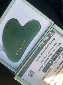 Guasa //?Chin Reducing.  //Slimmer Chin.  Real Jade.  