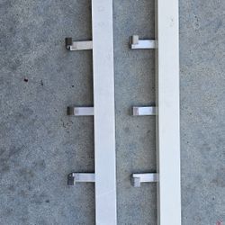 Wall Hanger TJUSIG
Wall/door rack with knobs