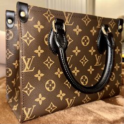 Louis Vuitton Sac Plat