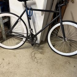 Fixed gear bicycle