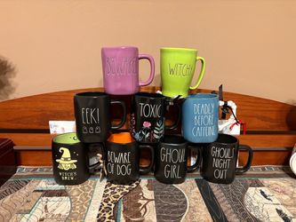 Rae Dunn Halloween Mugs, 5 PICS