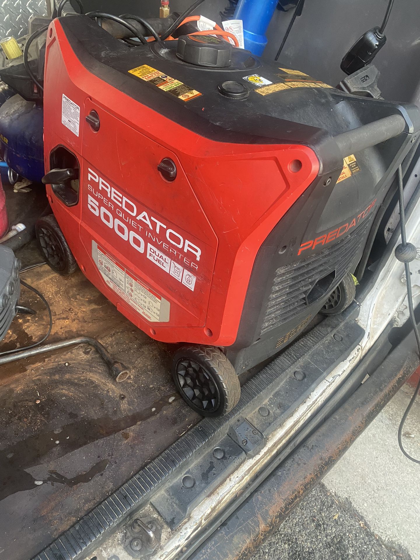 Predator Super Quiet Generator 5000