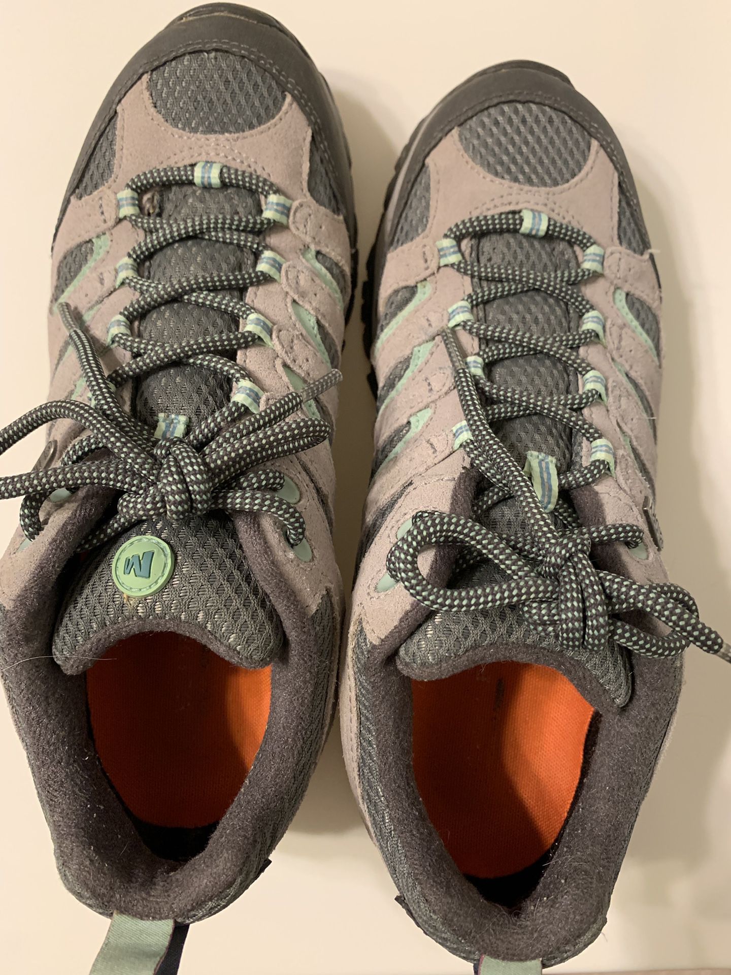 Merrell hiking women’s shoes size 9