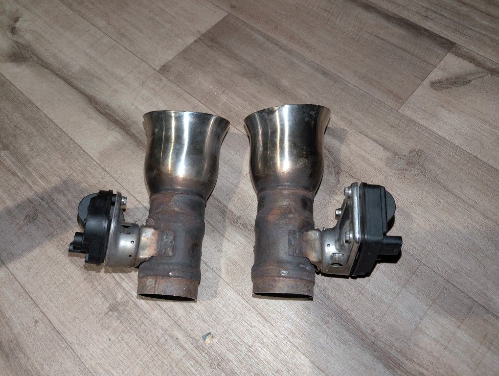 2014-2019 C7 Corvette OEM Exhaust Valves with Actuators LT1 LT4