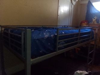 Twin loft bed